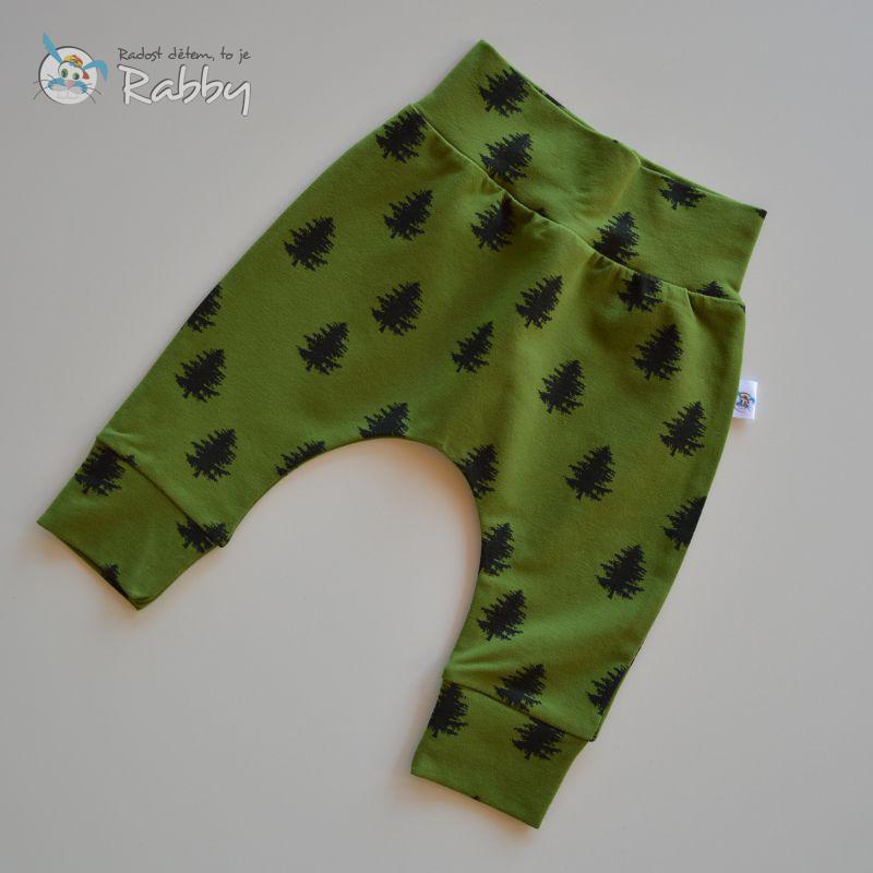 Baggy tepláčky stromečky na zelené vel. 56/62