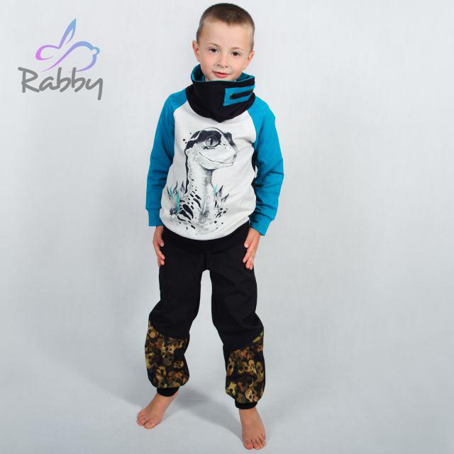 Softshellové kalhoty černé s hnědými lebkami - klasický střih vel. 116