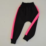 Softshellové kalhoty černá s neon růžovým pruhem - baggy střih vel. 104