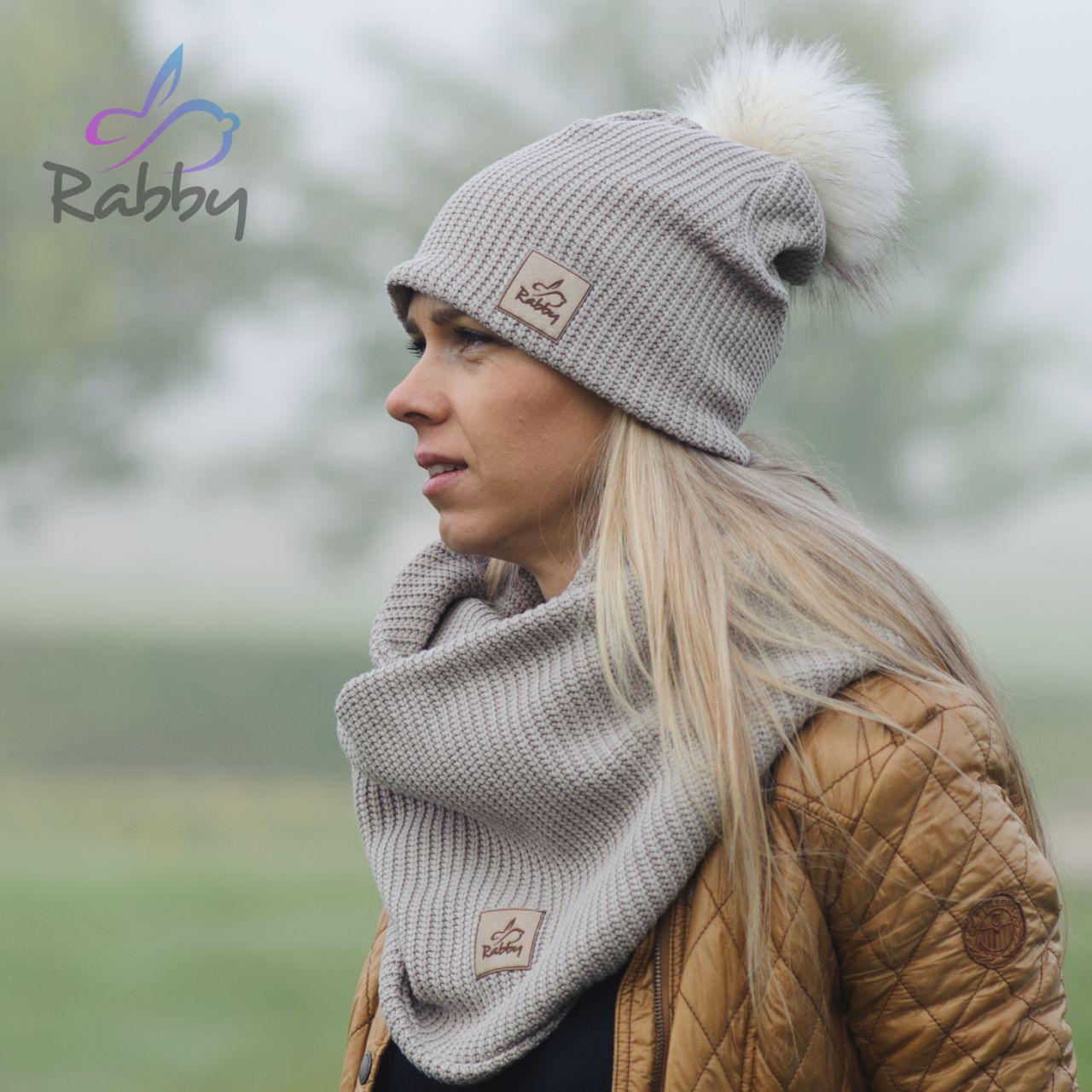 Dámská zimní čepice béžová pletenina vel. 57 (obvod hlavy 56-59 cm)