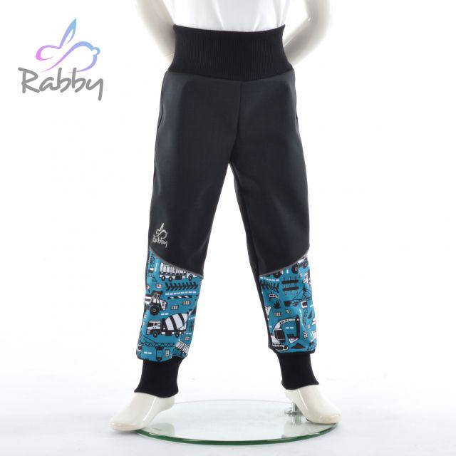 Jarní softshellové kalhoty černé s přestřižením bagry na modré - klasický střih vel. 92