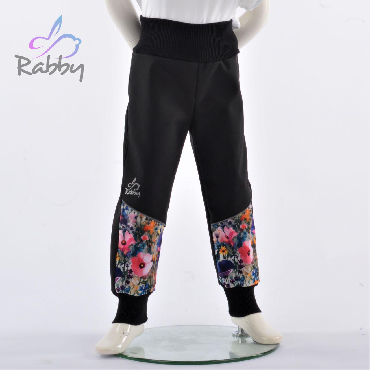 Zimní softshellové kalhoty černé s přestřižením louka - klasický střih vel. 110