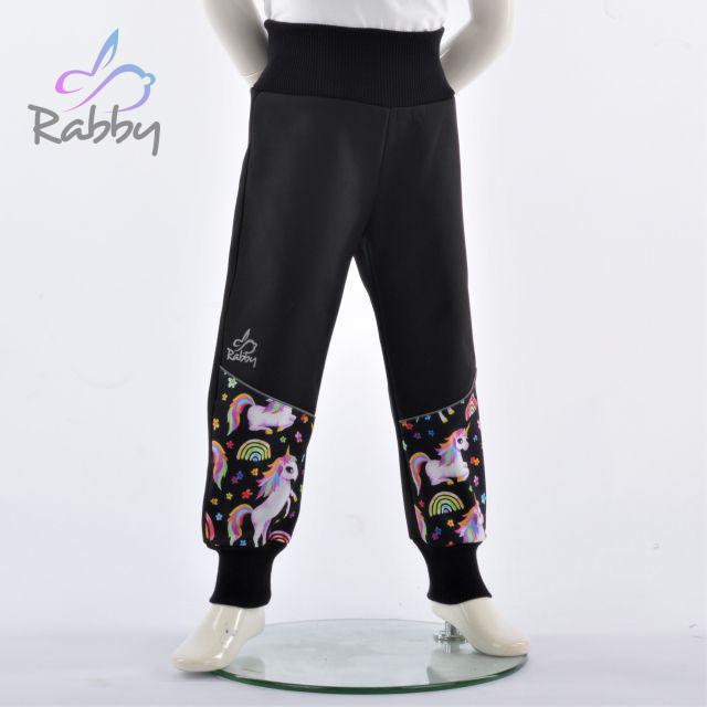 Zimní softshellové kalhoty černé s přestřižením barevní jednorožci - klasický střih vel.  92