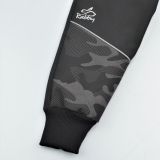 Zimní softshellové kalhoty černé s přestřižením reflexní maskáč - klasický střih vel. 116