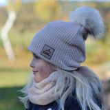 Set zimní čepice a nákrčníku smetana pletenina vel. 54 (obvod hlavy 53-56 cm)