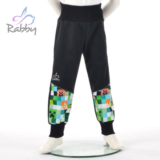 Jarní softshellové kalhoty černé s přestřižením kostičky - klasický střih vel. 86