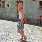 Dámská krátká půlkolová sukně černobílá elegance vel. XS