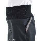 Zimní softshellové kalhoty černé s přestřižením louka - klasický střih vel. 104